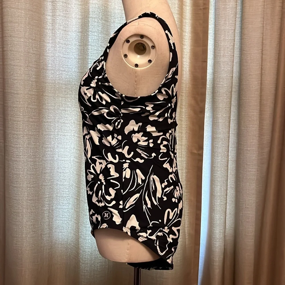Hurley One Piece Swimsuit Ink Fresco Floral Black and White Womens Medium